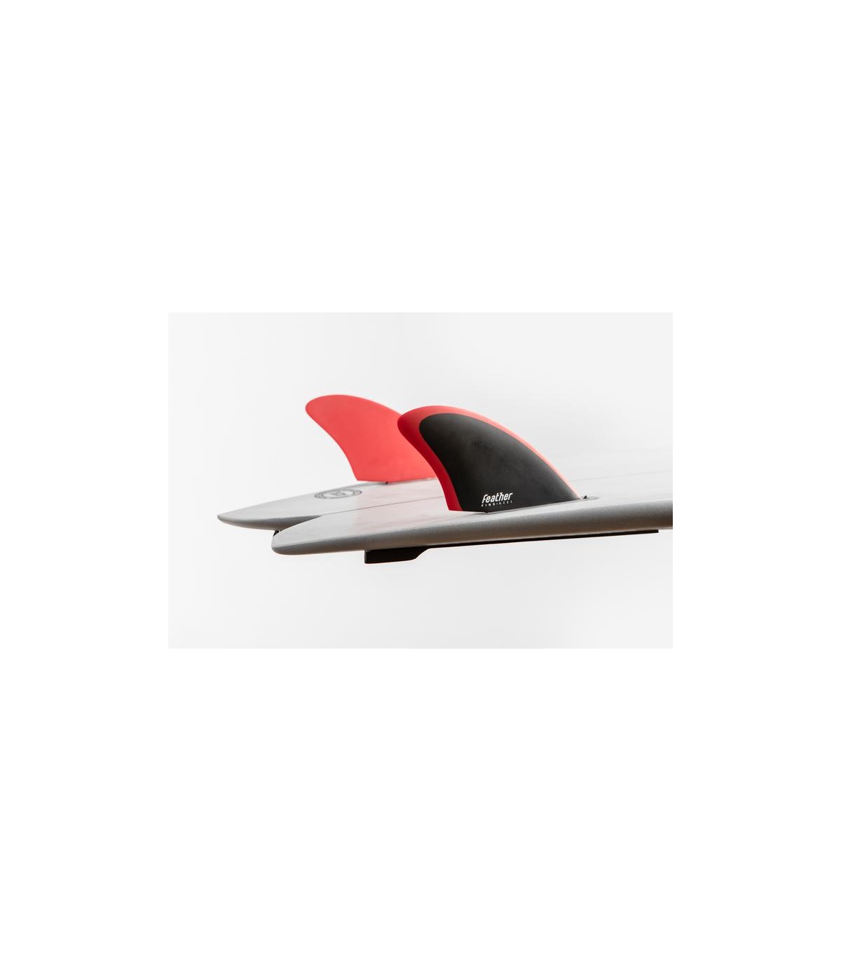 Quillas - Feather fins twin fin future red
