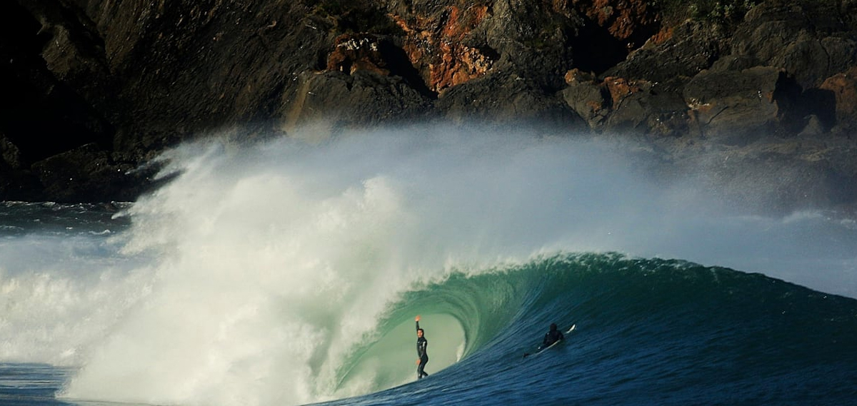 Mundaka, la mejor ola de España para hacer surf