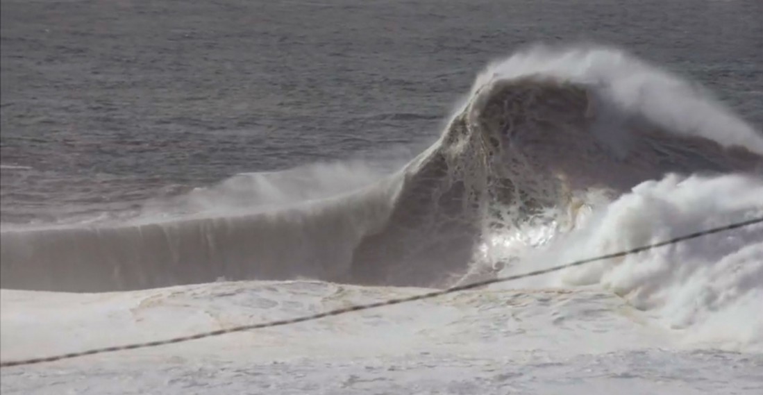 Las olas más grandes del mundo se encuentran en Nazaré (Portugal)